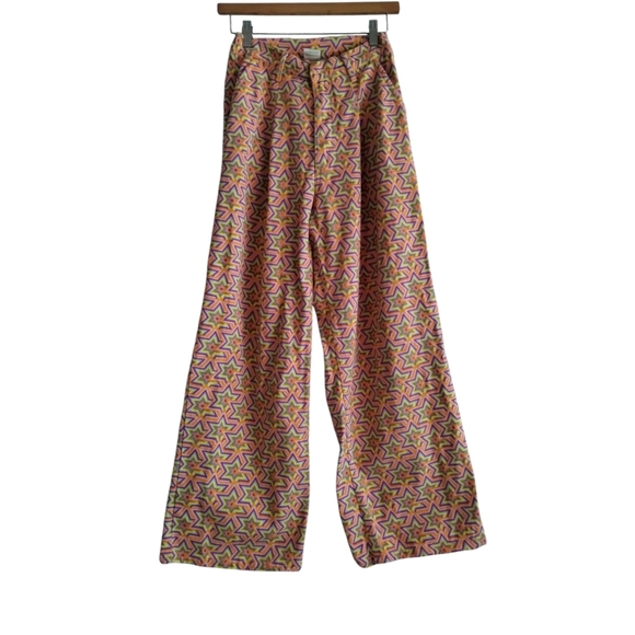 Lucy & Yak Cole Baggy Wide Leg Organic Cotton Jeans in an artist Star Print - Picture 1 of 8